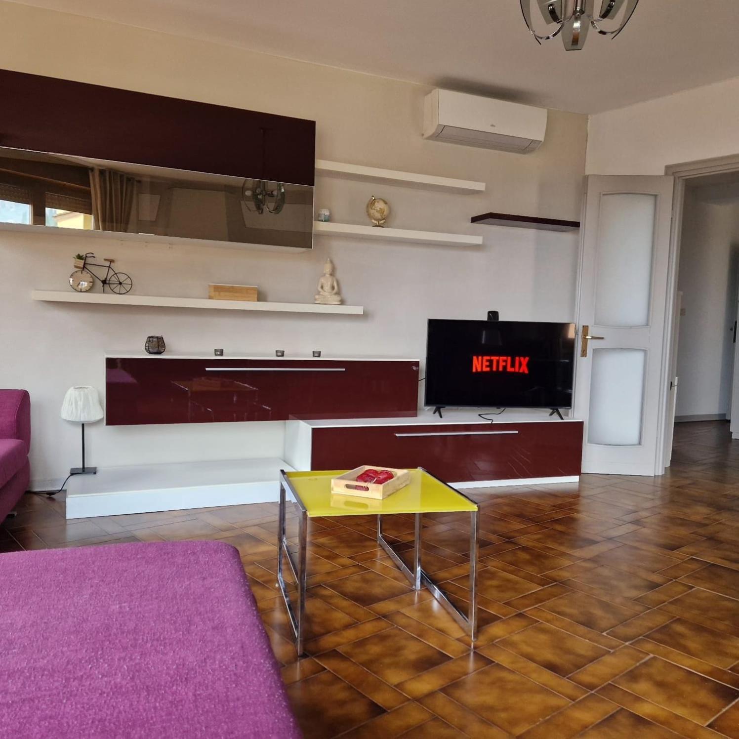 B&B Al Vittoriale Da Maja 加尔多内-里维耶拉 外观 照片