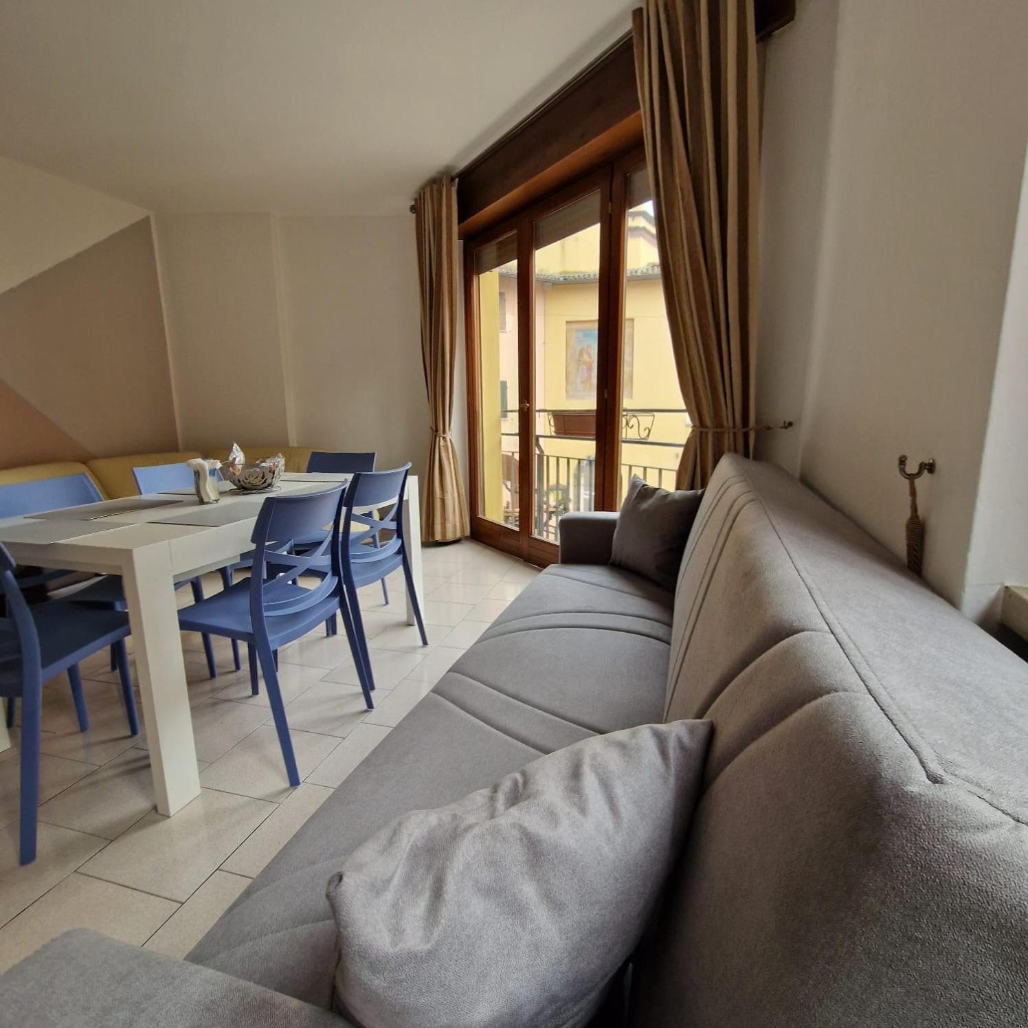 B&B Al Vittoriale Da Maja 加尔多内-里维耶拉 外观 照片