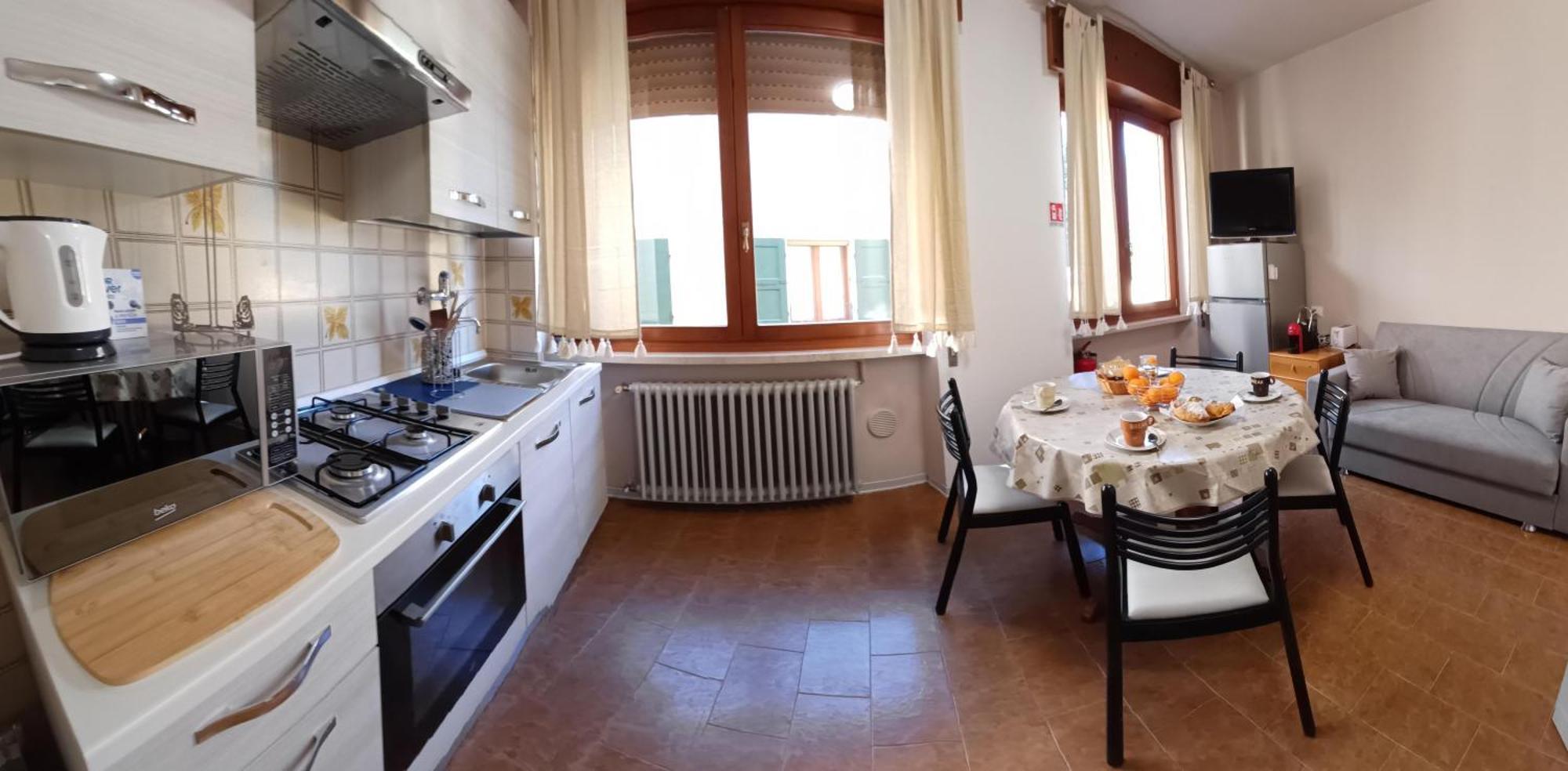 B&B Al Vittoriale Da Maja 加尔多内-里维耶拉 外观 照片